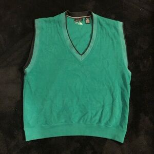 Greg Norman V-Neck Golf Sweater Vest